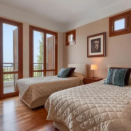 Aphrodite Hills Superior Villas Superior 0190 Air Conditioning 2 Bedrooms Πάφος